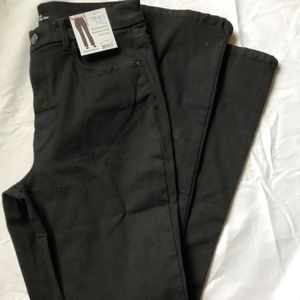 Pants womens new size 12 high rise 65% cotton